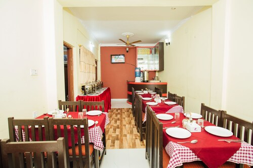 Oyo 11456 Hotel Admire, Gandaki