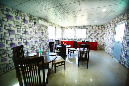 Airport Hotel IBY, West