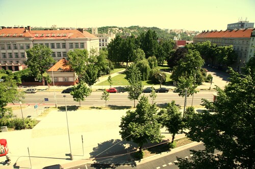 Leon Hotel, Praha 7