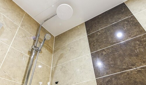Hotel Valt, Pocheon