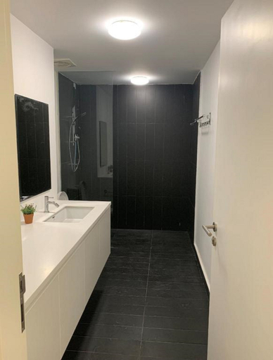 Bathroom 5, Hotel De Hub Petaling, Petaling Jaya