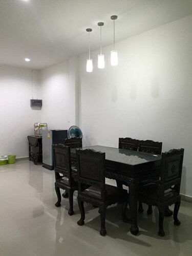 Queen Place Saraburi, Muang Saraburi