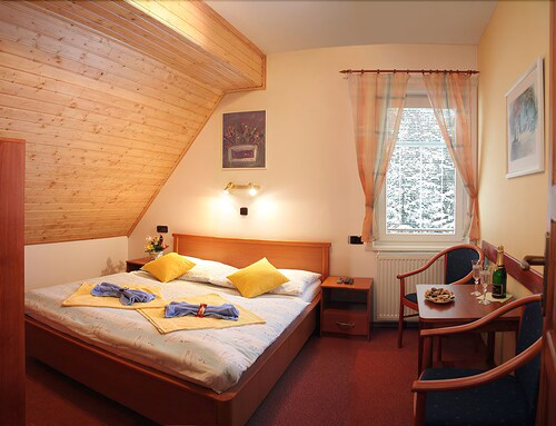PENSION HARRACHOV, Semily
