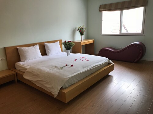 Phuong Anh Hotel, Tây Hồ