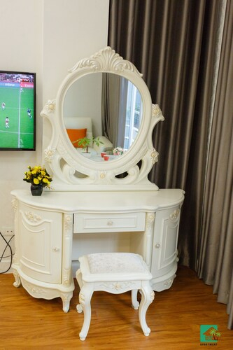 Palm Tree Apartment, Hoàn Kiếm