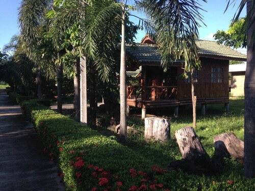 Sakthong Resort, Muang Nakhon Sawan