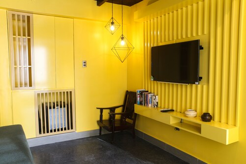 Nam Mua Boutique, Huế