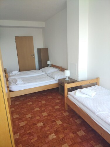 Hotel TJChodov, Praha 11