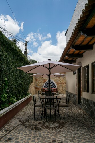 Hotel Casa San Bartolo, Antigua Guatemala