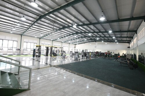 Ninety Nine Center, Đống Đa