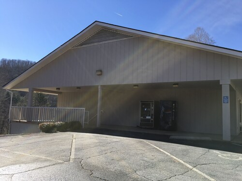 Rodeway Inn & Suites, Jackson