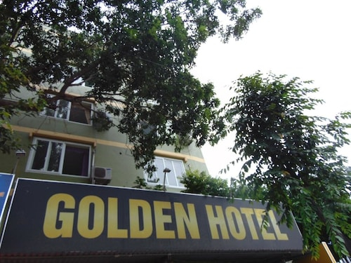 Noi Bai Golden Hotel, Sóc Sơn