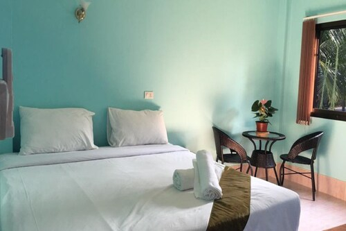 Stella Resort Khanom, Khanom