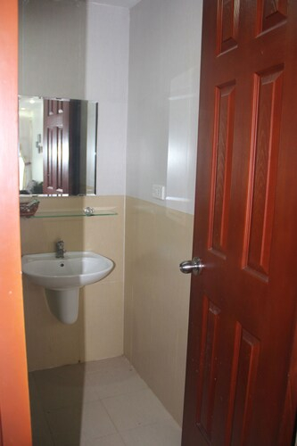 Camilla Homestay Ha Long, Hạ Long