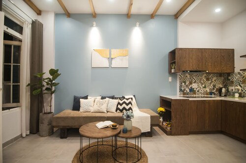 NYA House, Thanh Khê