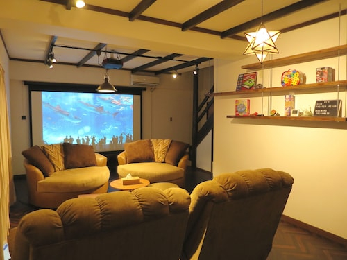 Theater Resort, Motobu