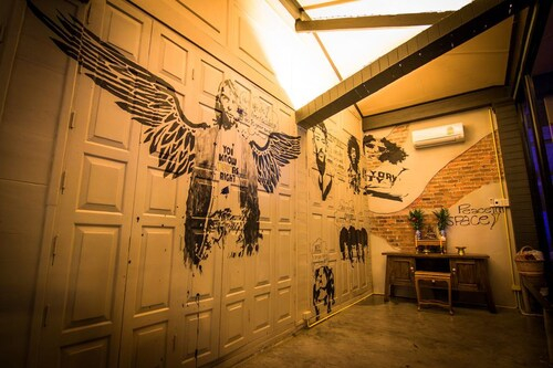 Sleep Nest Hostel, Mae Sot