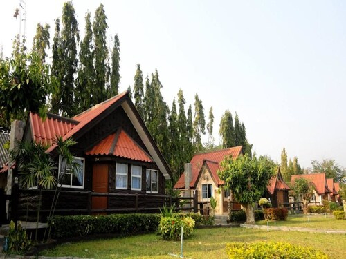 Pruksa Valley Resort, Muak Lek