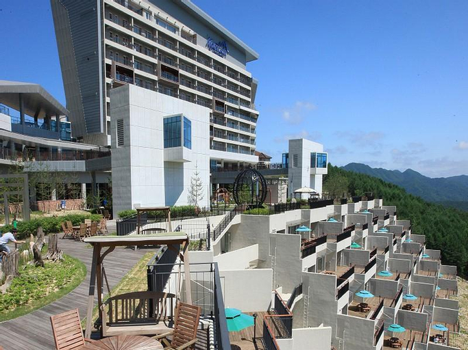 High1 Condominium, Jeongseon