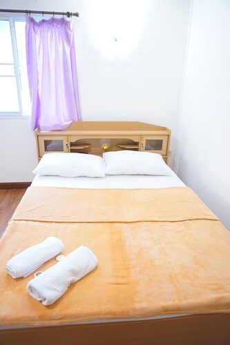 The Beach Way Resort, Pathiu