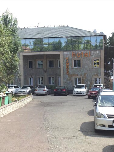 Hotel Kambuz,