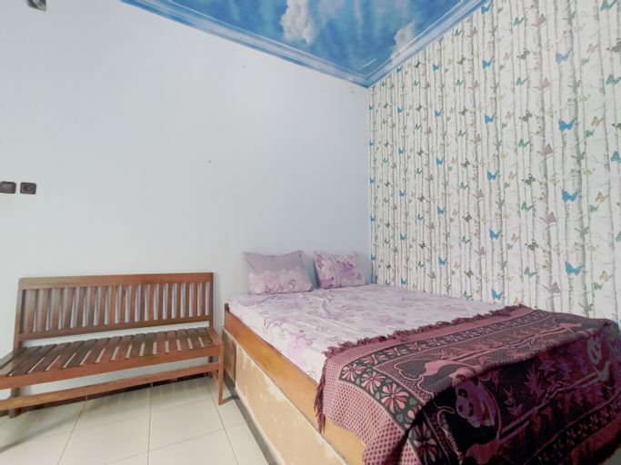 OYO 90093 Dw Hotel, Malang