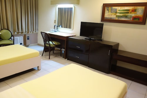 Etsu Hotel, Tacloban City