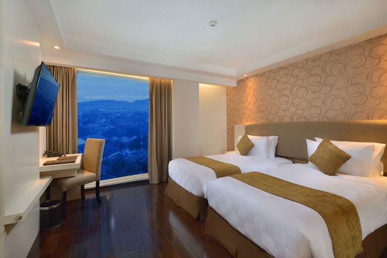 Platinum Adisucipto Hotel & Conference Center, Yogyakarta