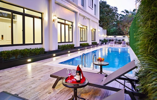 Viet 4 Seasons Hotel, Ngô Quyền
