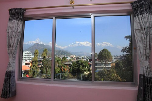 Hotel Milarepa, Gandaki