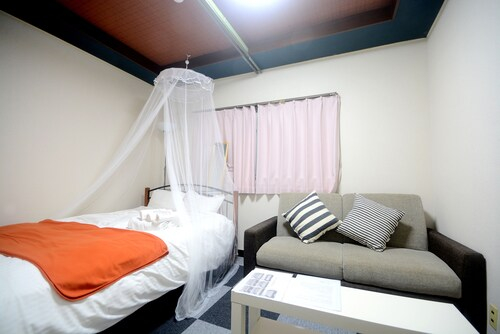Samurai Apartment, Takamatsu
