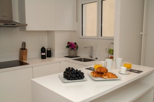 55 m2 with balcony in the 6th arrondiss., Paris