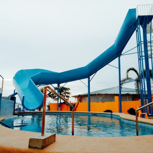 Country Gold Resort, San Juan