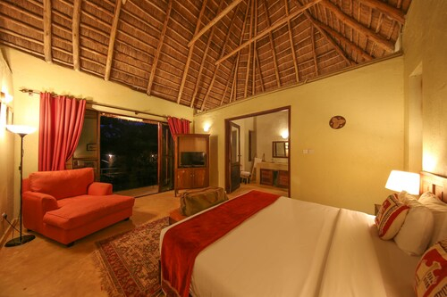 Brovad Sands Lodge, Bujumba