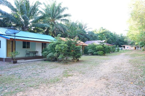 The Beach Way Resort, Pathiu