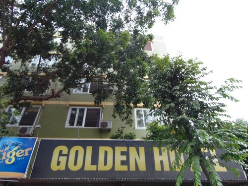 Noi Bai Golden Hotel, Sóc Sơn