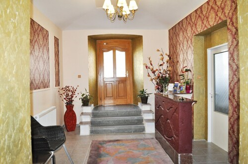 Pension Berg, Praha 8