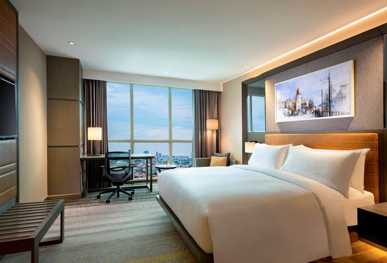 Bedroom 3, DoubleTree by Hilton Surabaya, Surabaya