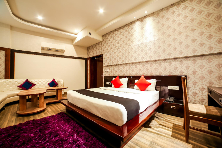 Gopinath The Grand, Karnal
