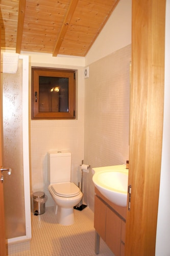 House With 2 Bedrooms in Vieira do Minho, With Wonderful Mountain View, Vieira do Minho