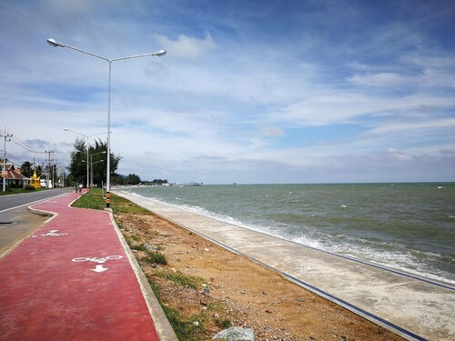 Rublom & Chomview Huahin Pranburi, K. Sam Roi Yot