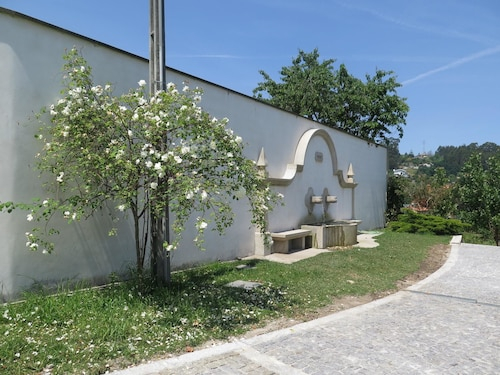 House With 2 Bedrooms in Povoa de Lanhoso, With Wonderful Mountain Vie, Póvoa de Lanhoso