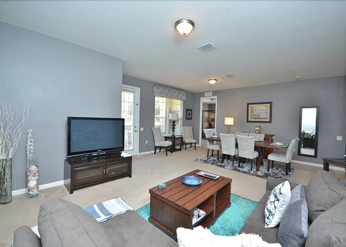 4816 Cayview Avenue #107,, Orange