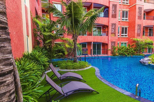 Seven Sea By Thitipong, Pattaya