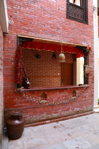Newa Home, Bagmati