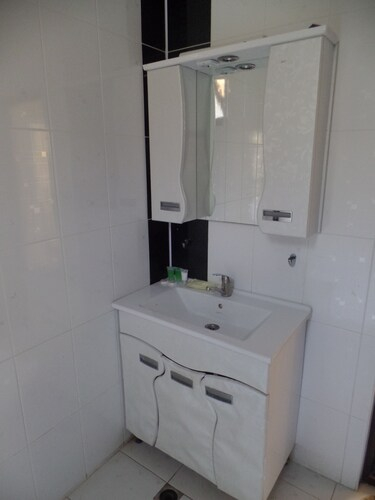 Lotos Goygol, Xanlar