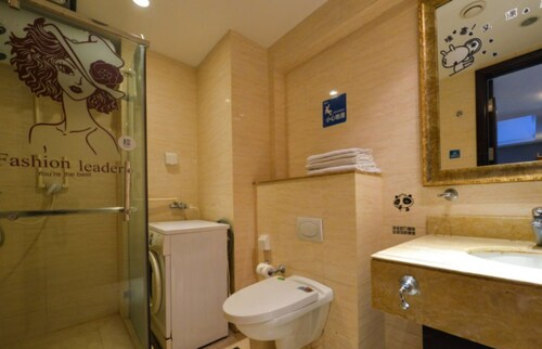 Dalian Xinghai Fengqing Apartment, Dalian