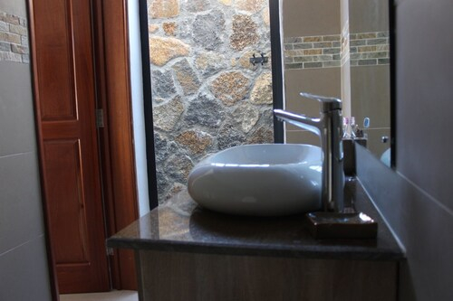 Villa With 3 Bedrooms In Pointe Aux Cannoniers, With Private Pool, Furnished Terrace And Wifi - 750 ,
