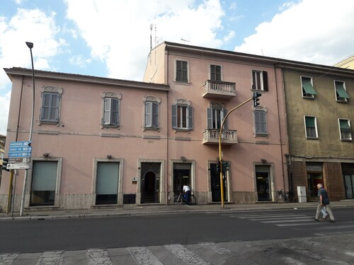 La Casa Rosa, Terni