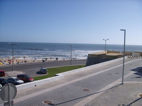 Apartment With 3 Bedrooms In Figueira Da Foz, With Wonderful Sea View, Terrace And Wifi - 300 M From, Figueira da Foz